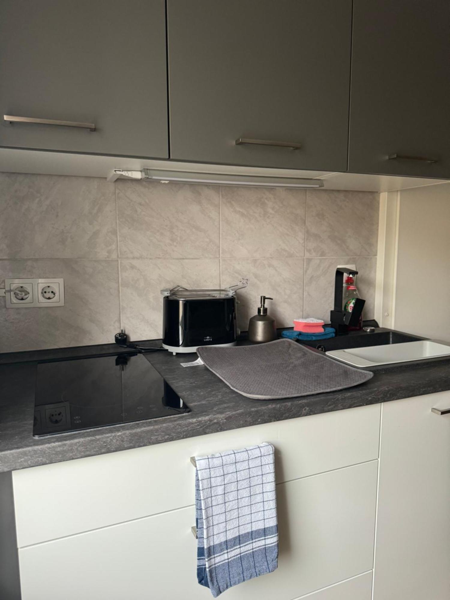 Appartement "Franz" Inklusive Parkplatz Halle  Buitenkant foto